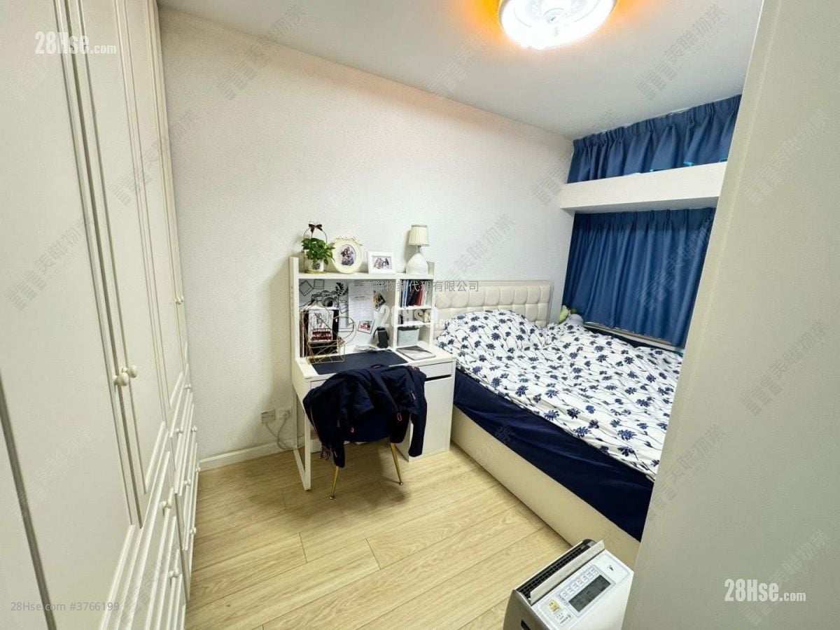 蔚蓝湾畔 售盘 3 房 , 2 浴室 763 平方尺