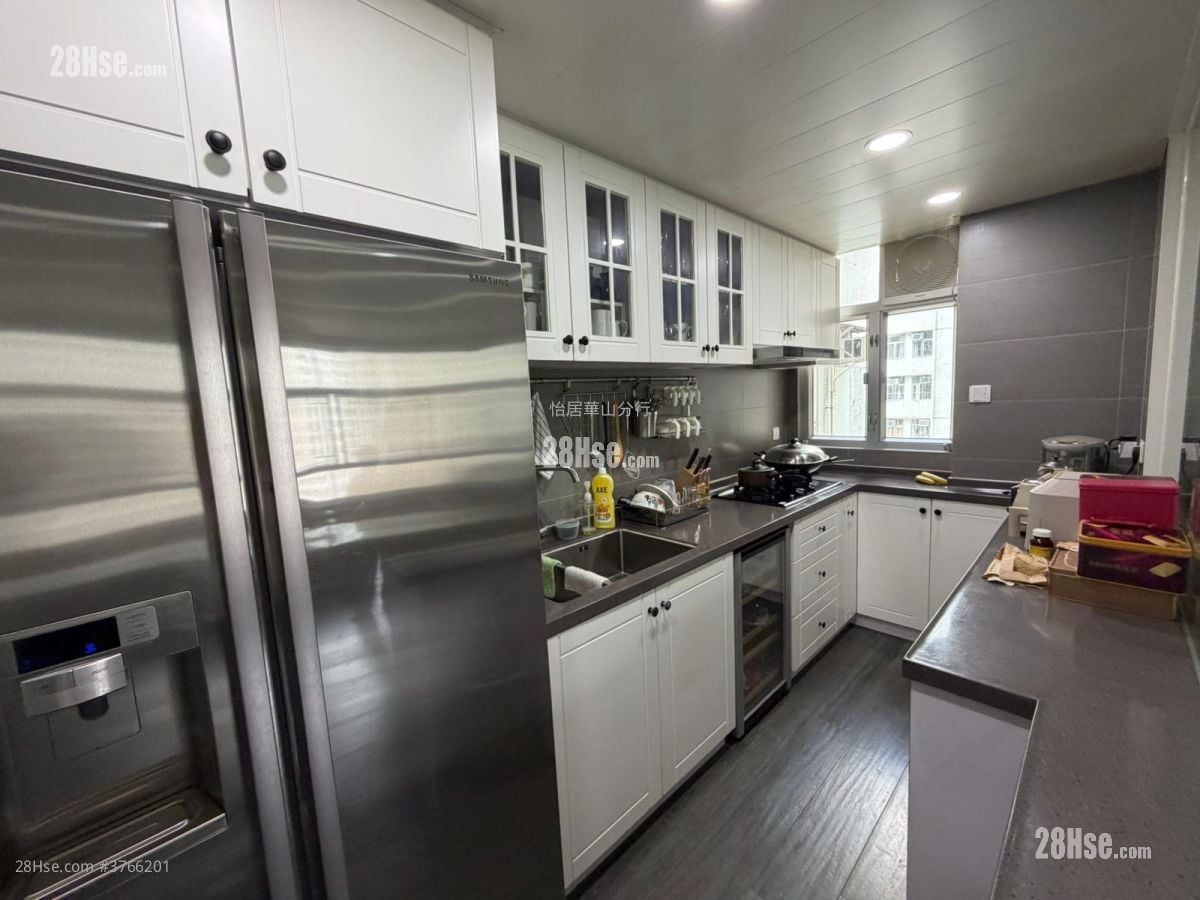 太古城 售盘 3 房 , 2 浴室 723 平方尺