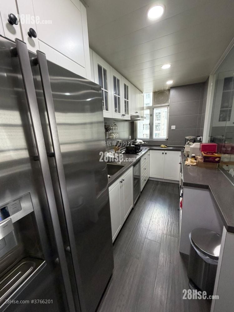 太古城 售盘 3 房 , 2 浴室 723 平方尺