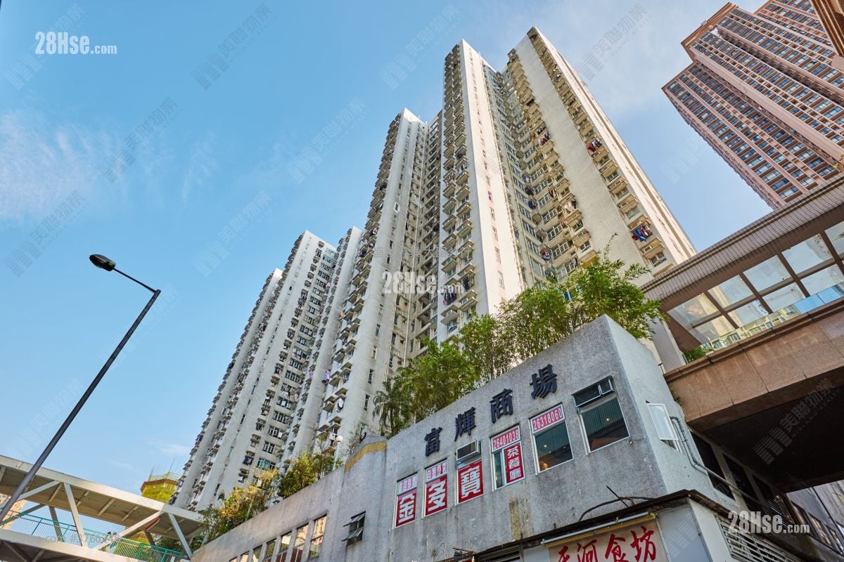 富辉花园 售盘 2 房 , 1 浴室 477 平方尺