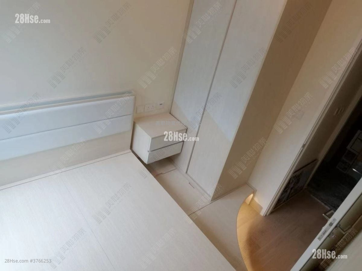 Capri 售盘 1 房 , 1 浴室 372 平方尺