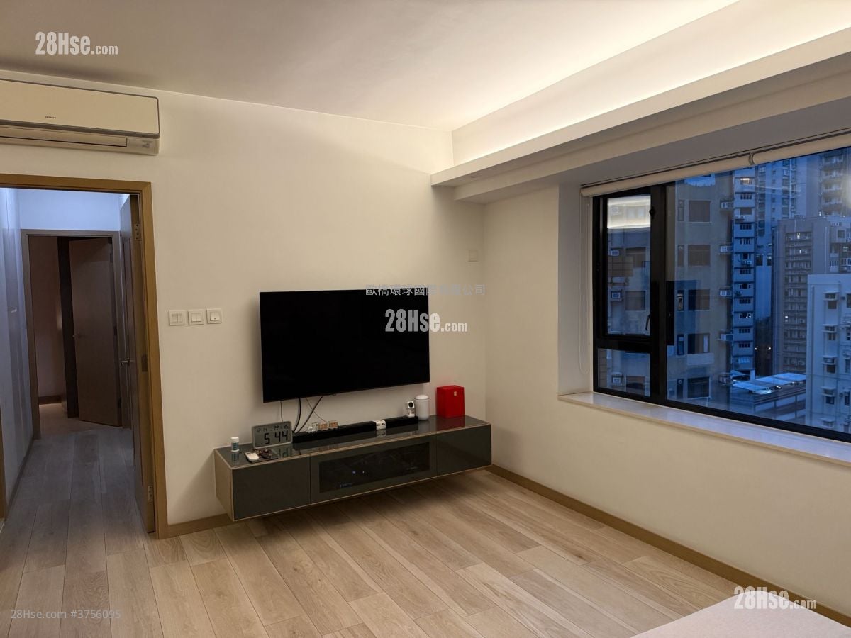 樂信臺 售盤 3 房 , 2 浴室 813 平方呎