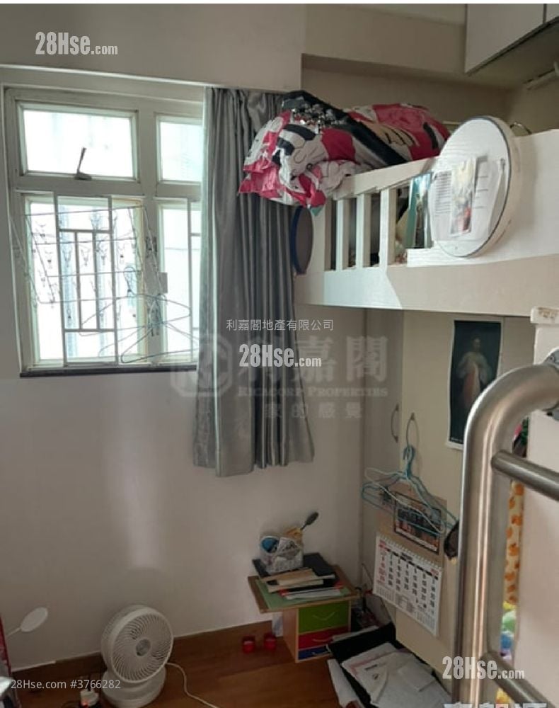 康蕙花园 售盘 3 房 , 2 浴室 604 平方尺