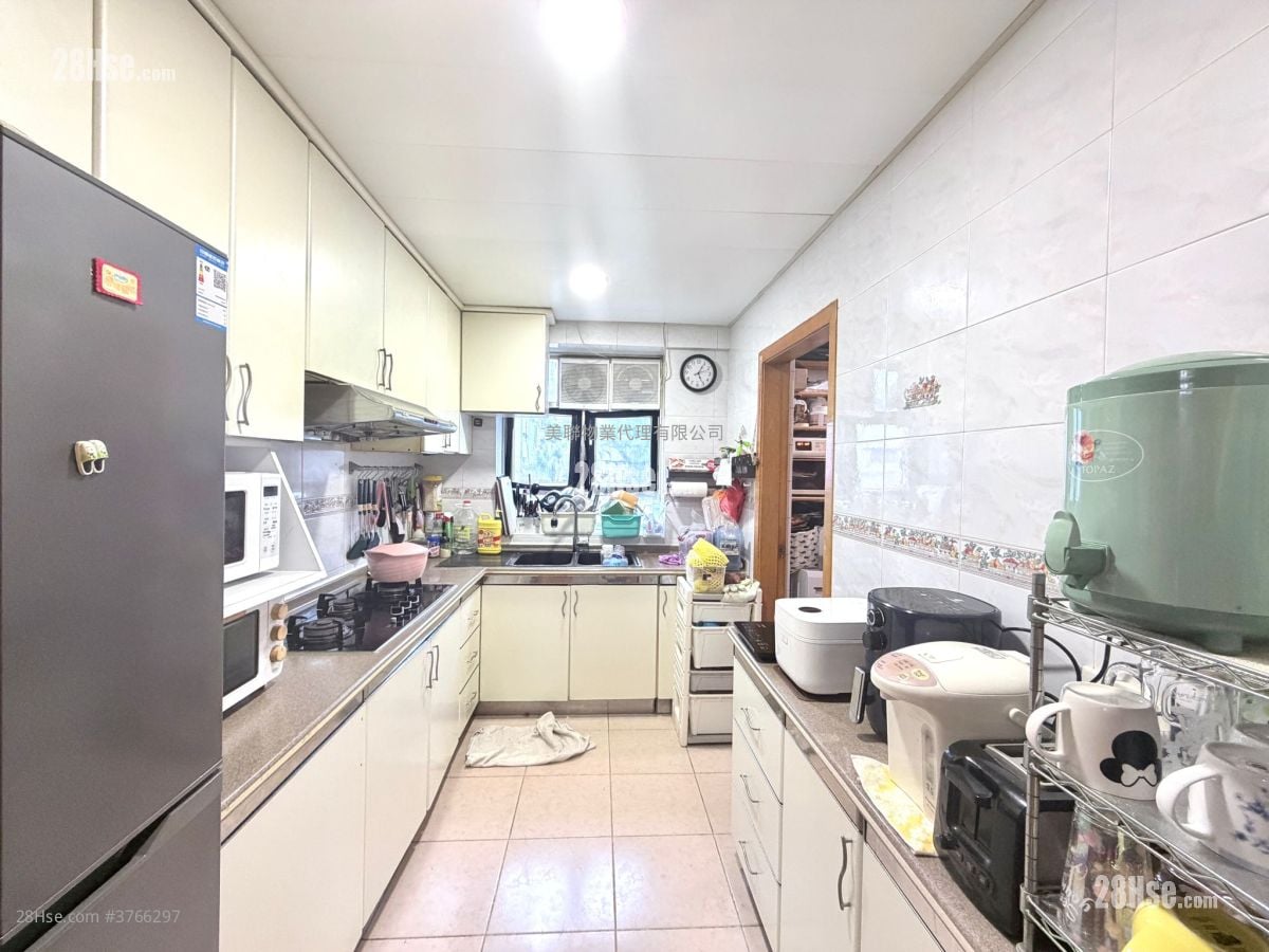 又一村花园 售盘 3 房 , 2 浴室 1,537 平方尺