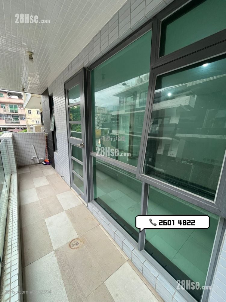 Village Rental 3 Bedrooms , 2 Bathrooms 700 ft²