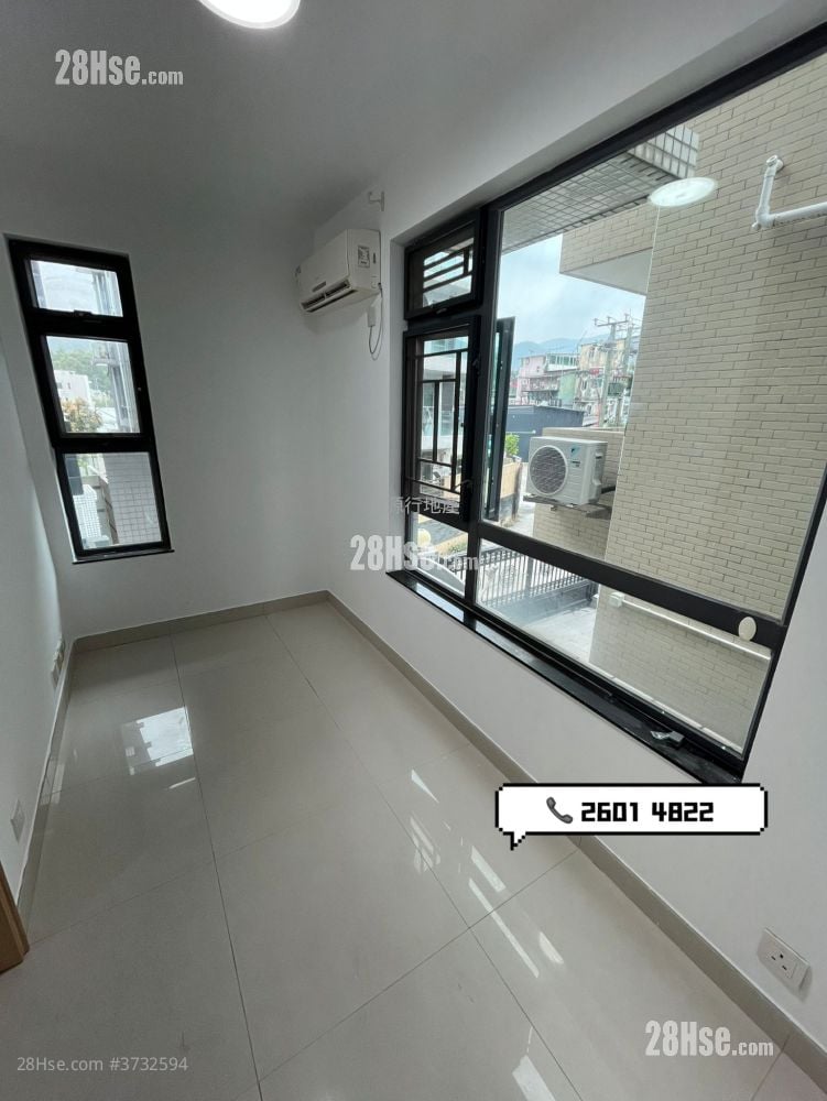 Village Rental 3 Bedrooms , 2 Bathrooms 700 ft²