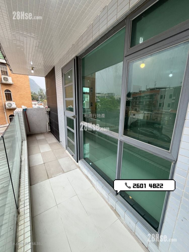 村屋 租盘 3 房 , 2 浴室 700 平方尺