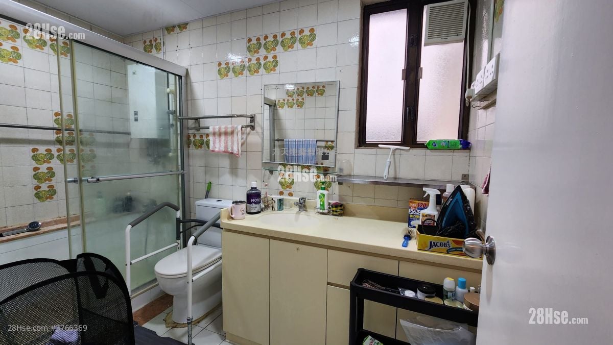 Belair Gardens Sell 3 Bedrooms , 2 Bathrooms 831 ft²