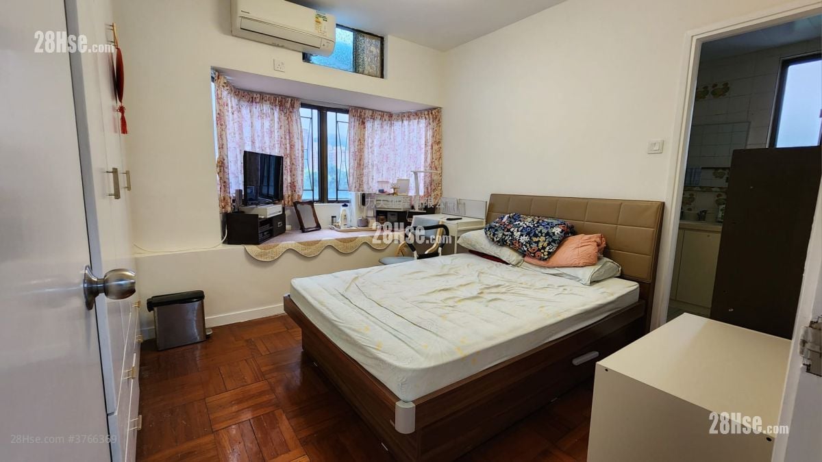 Belair Gardens Sell 3 Bedrooms , 2 Bathrooms 831 ft²