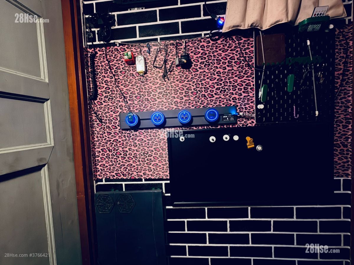 银海山庄 售盘 开放式间隔 , 1 浴室 199 平方尺