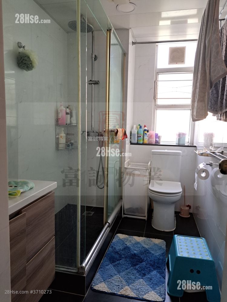 油翠苑 售盘 639 平方尺