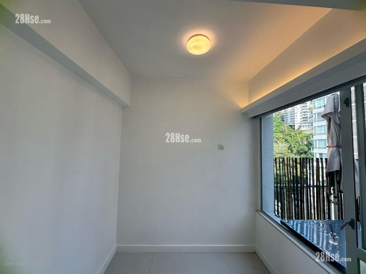 Cheerful Court Rental Studio , 1 Bathroom 256 ft²