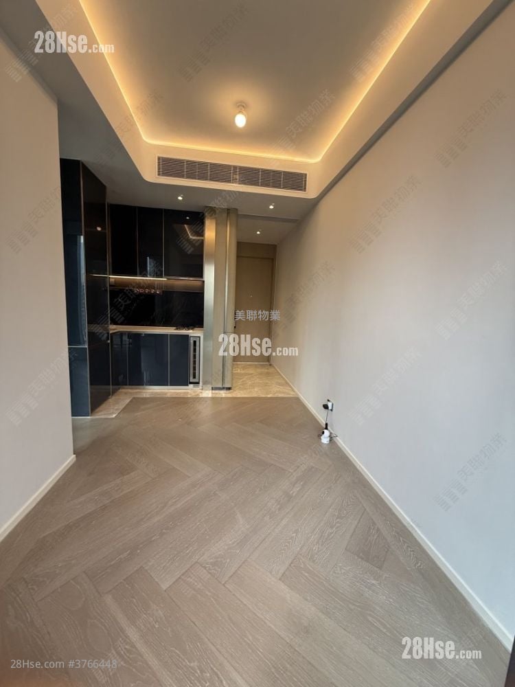 Henley Park Sell 2 Bedrooms 476 ft²