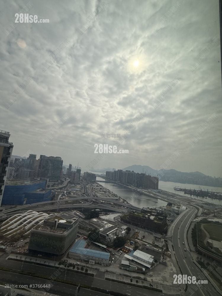 Henley Park Sell 2 Bedrooms 476 ft²