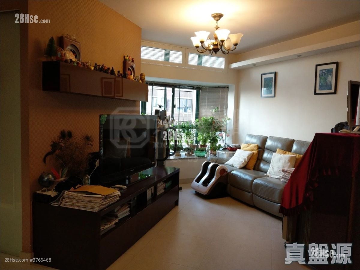 俊杰花园 售盘 4 房 783 平方尺