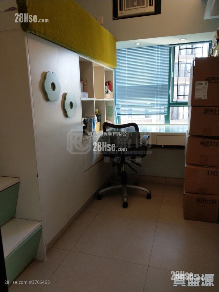 俊杰花园 售盘 4 房 783 平方尺