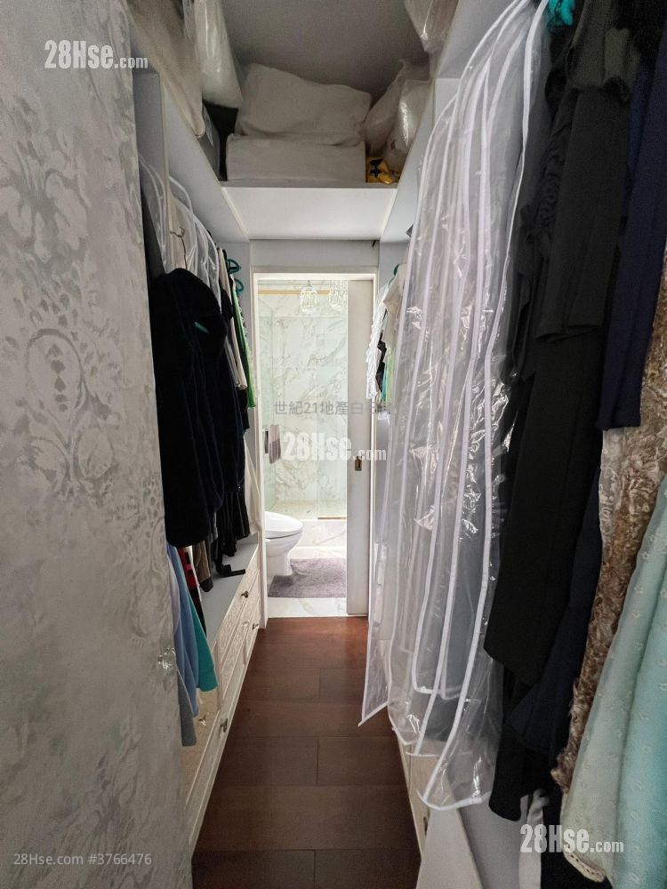 金鞍大厦 售盘 2 房 , 3 浴室 970 平方尺