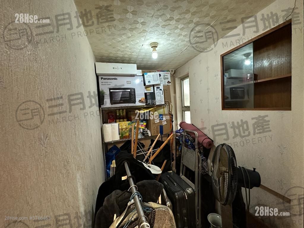 富裕台 售盘 2 房 , 1 浴室 606 平方尺