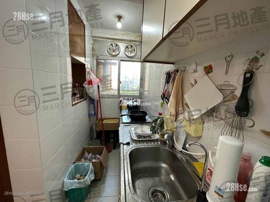 富裕台 售盘 2 房 , 1 浴室 606 平方尺