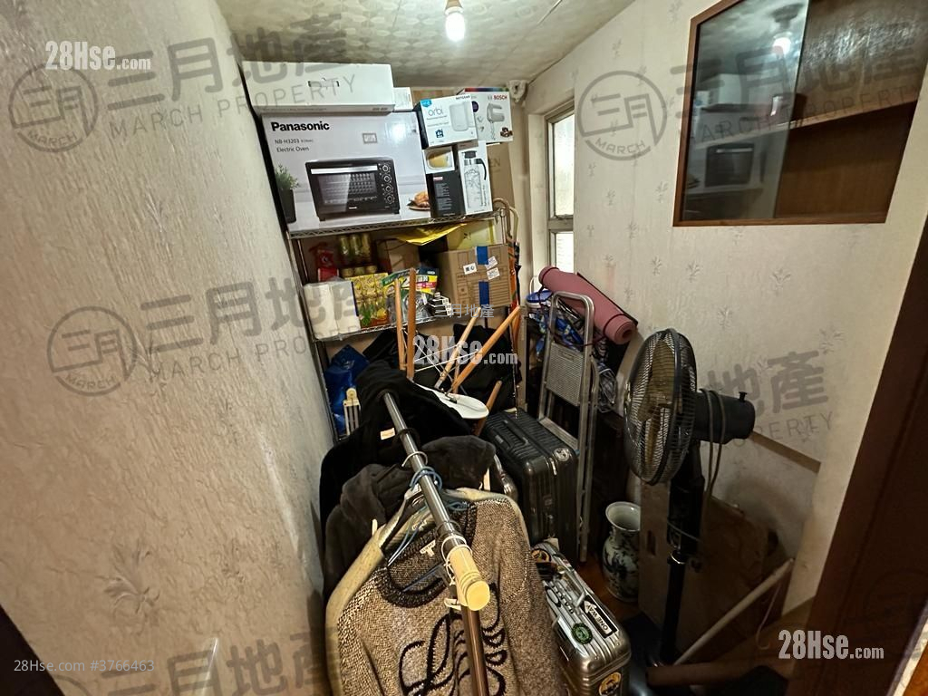 富裕台 售盘 2 房 , 1 浴室 606 平方尺