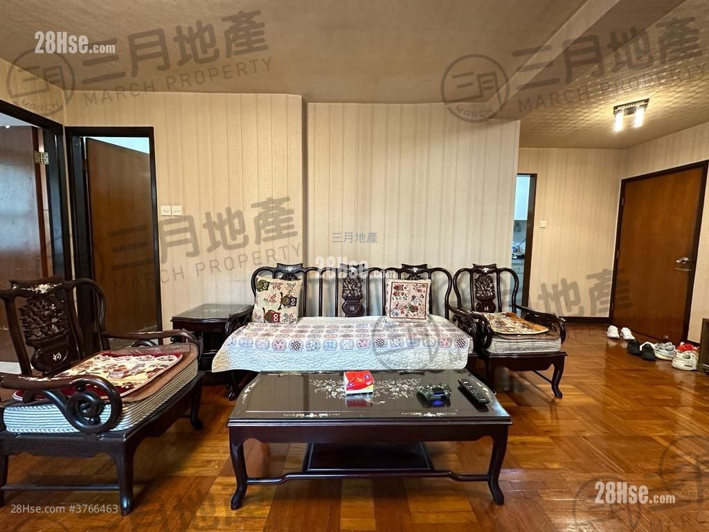 富裕台 售盘 2 房 , 1 浴室 606 平方尺