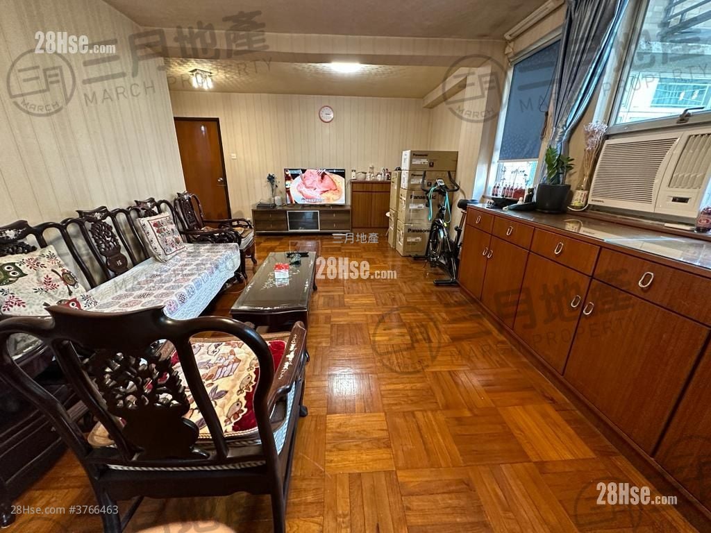 富裕台 售盘 2 房 , 1 浴室 606 平方尺