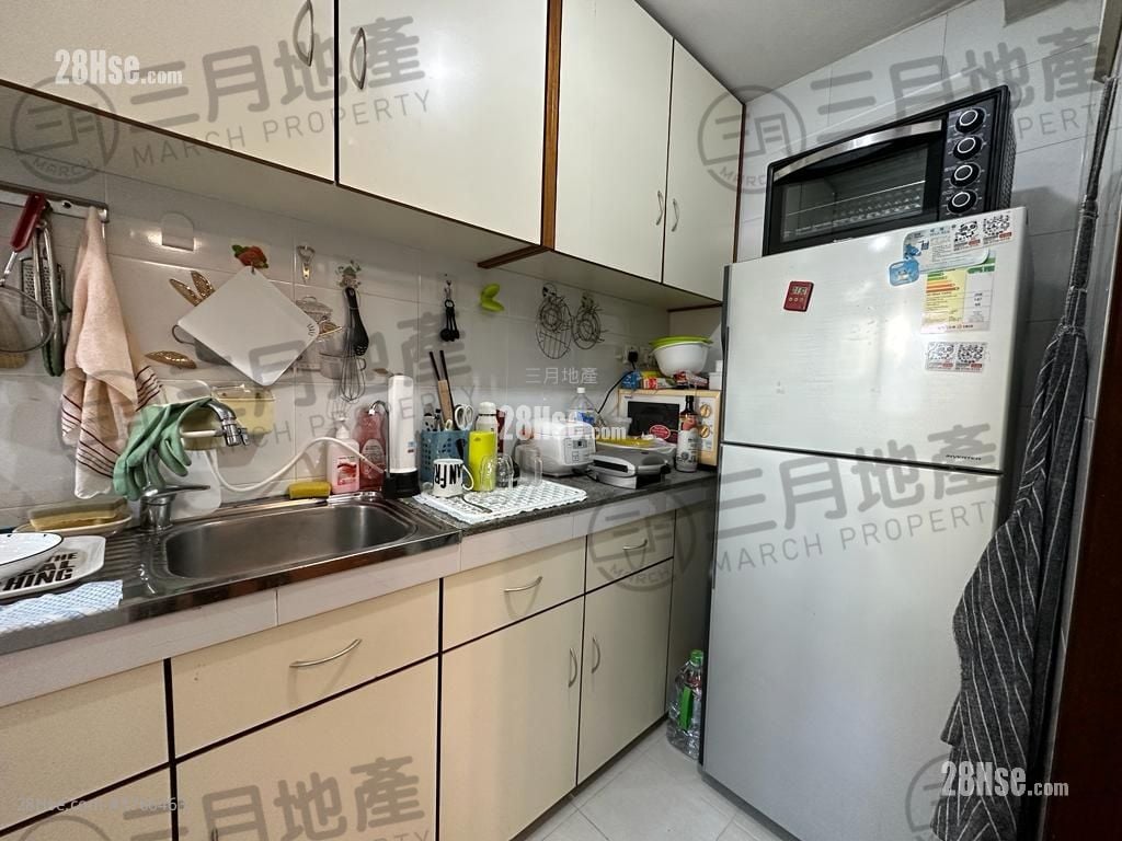 富裕台 售盘 2 房 , 1 浴室 606 平方尺