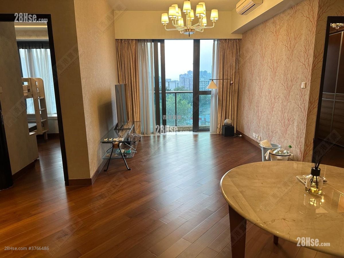 Ultima Sell 3 Bedrooms , 2 Bathrooms 1,066 ft²