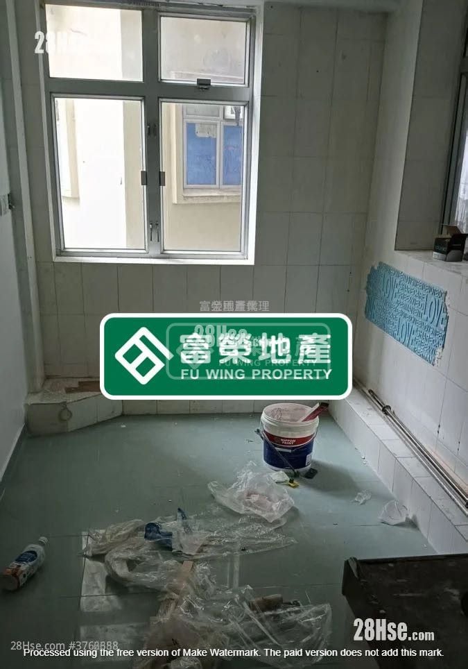 华丰大厦 售盘 3 房 , 3 浴室 411 平方尺