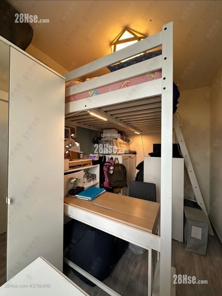 Ping Yan Court Sell 2 Bedrooms 447 ft²