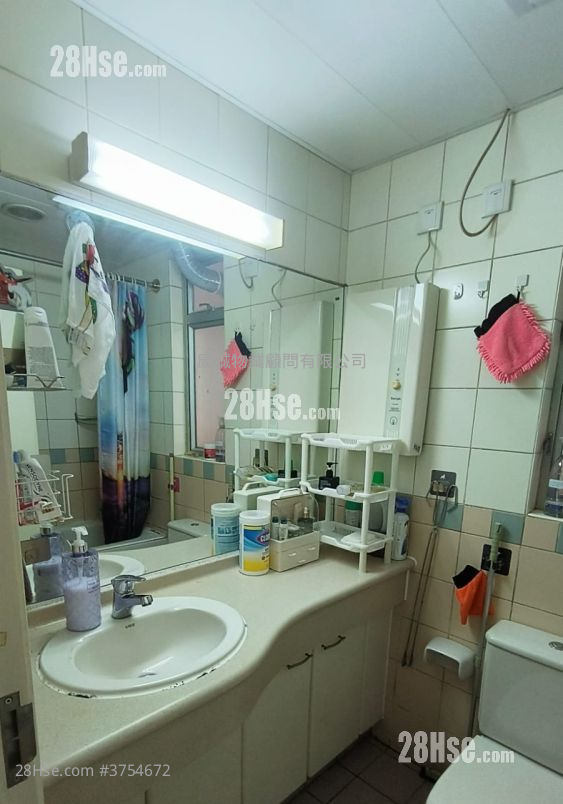 鯉安苑 售盤 3 房 , 2 浴室 650 平方呎