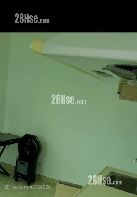 Au Ah Sell 2 Bedrooms , 1 Bathroom 420 ft²