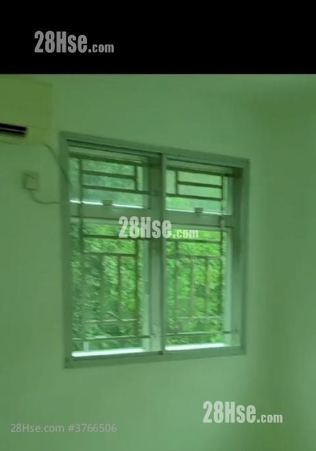 Au Ah Sell 2 Bedrooms , 1 Bathroom 420 ft²