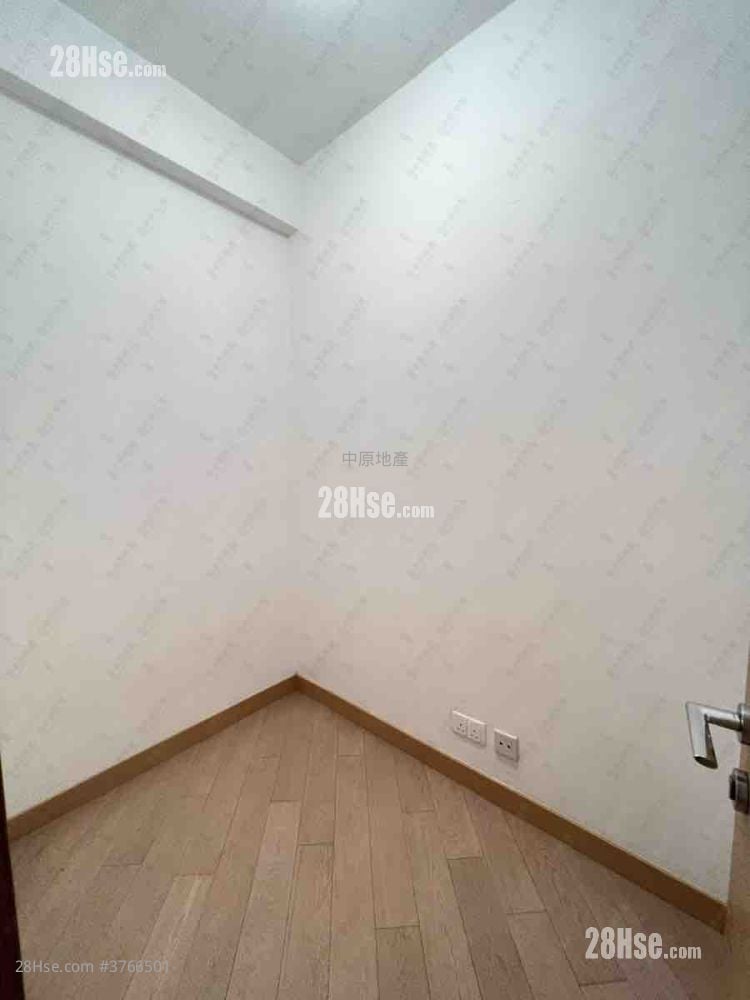 Century Link Sell 2 Bedrooms 483 ft²