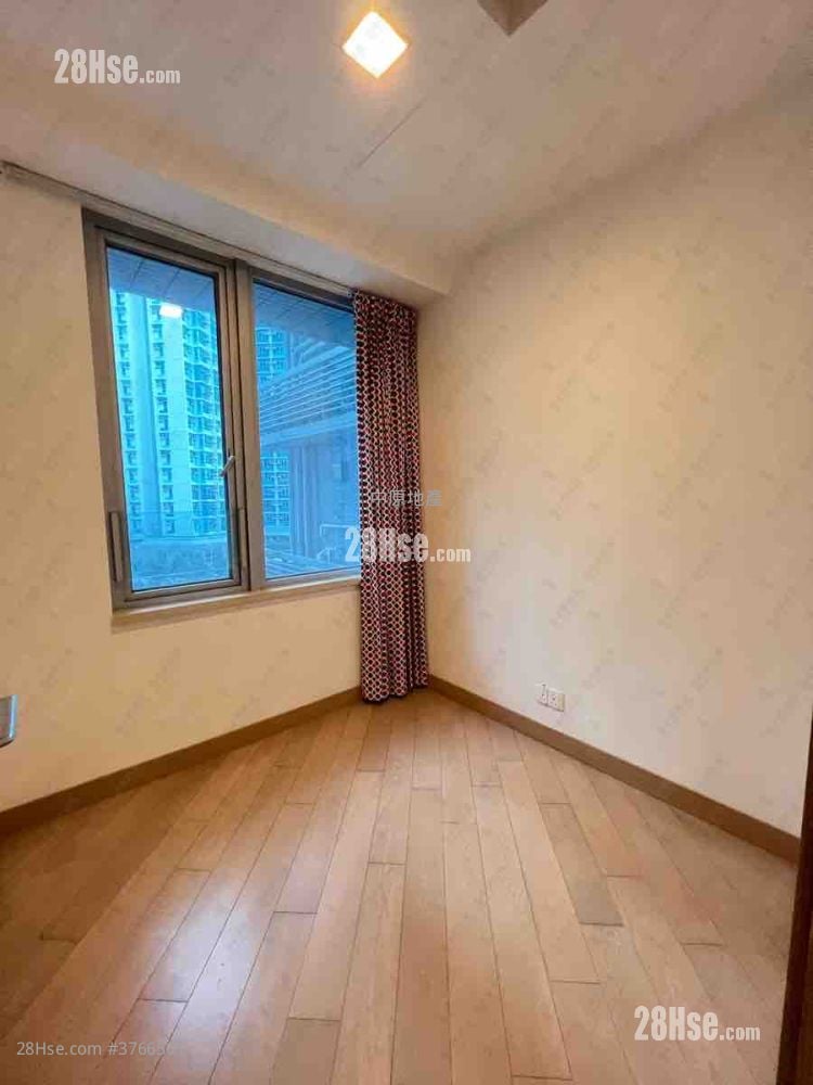 Century Link Sell 2 Bedrooms 483 ft²