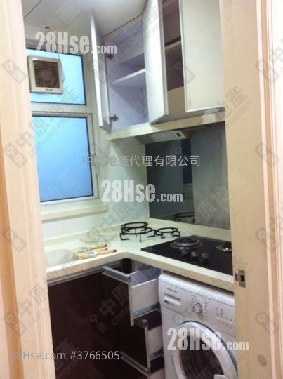 Central Park Towers Sell 2 Bedrooms 510 ft²