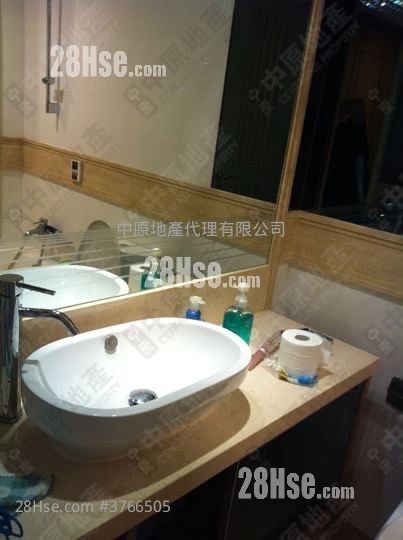 Central Park Towers Sell 2 Bedrooms 510 ft²