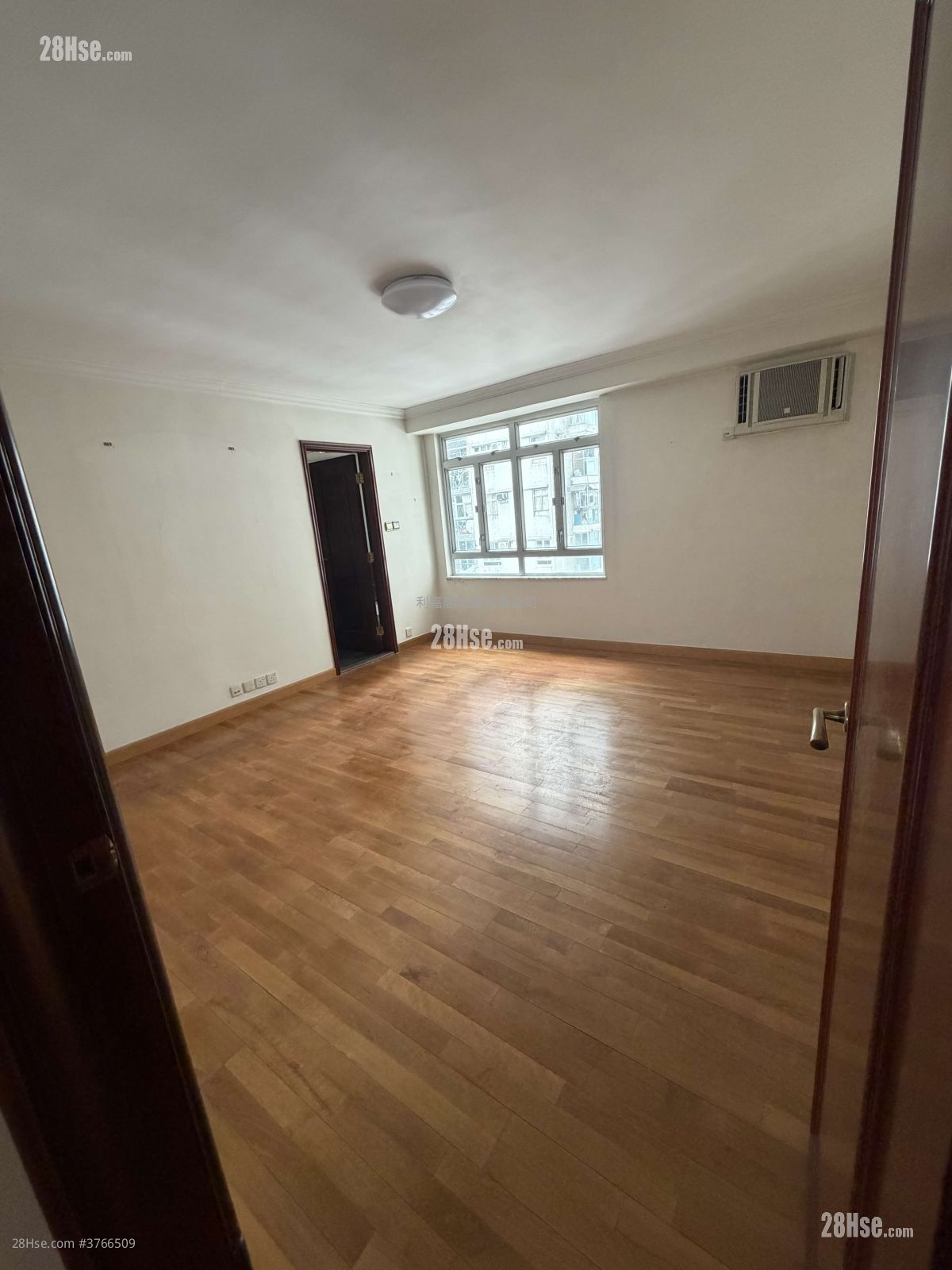 城市花园 售盘 2 房 , 3 浴室 1,226 平方尺