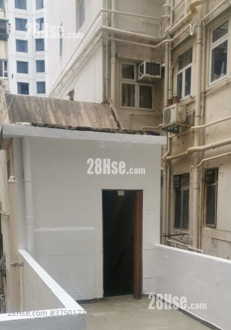 唐樓 售盤 1 房 , 1 浴室 226 平方呎