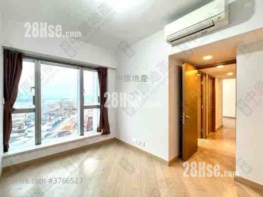 Century Link Sell 3 Bedrooms , 2 Bathrooms 639 ft²