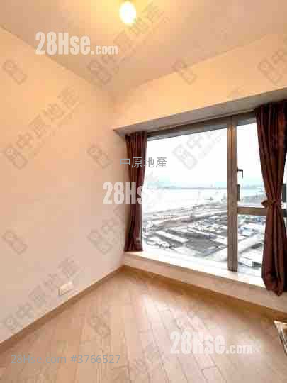 Century Link Sell 3 Bedrooms , 2 Bathrooms 639 ft²