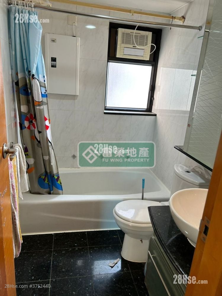 窩打老道8號 售盤 3 房 , 1 浴室 605 平方呎