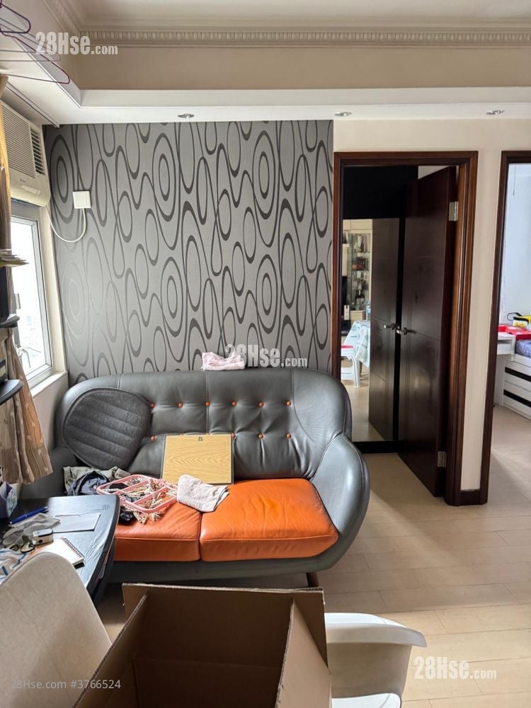 Hang On Building Sell 319 ft²