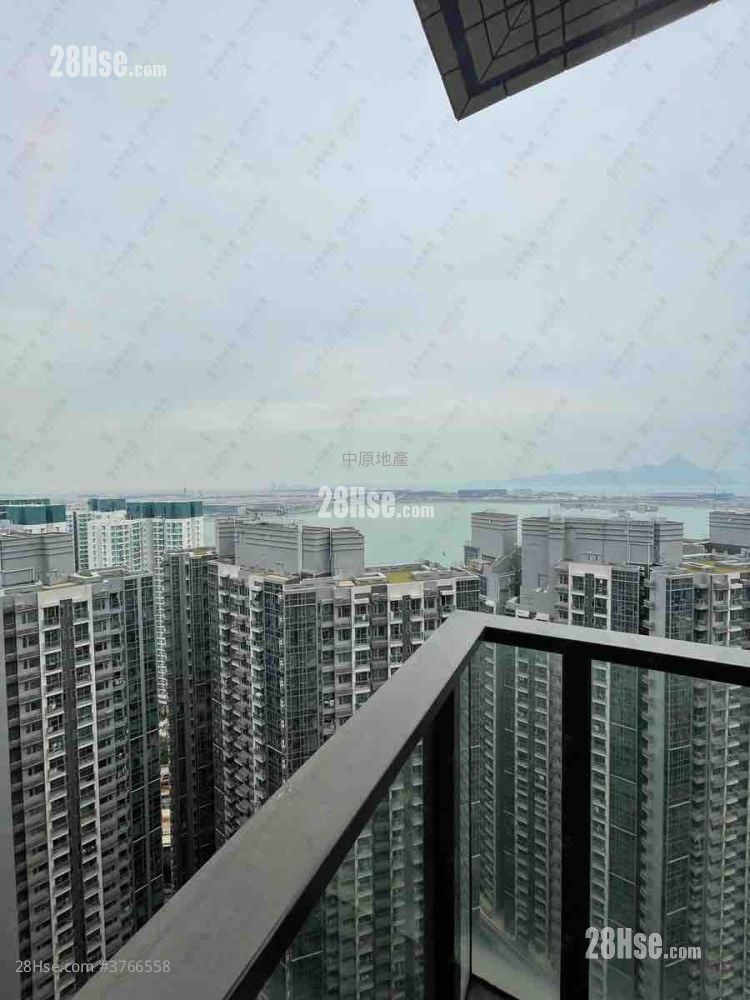 The Visionary Sell 3 Bedrooms , 2 Bathrooms 1,070 ft²