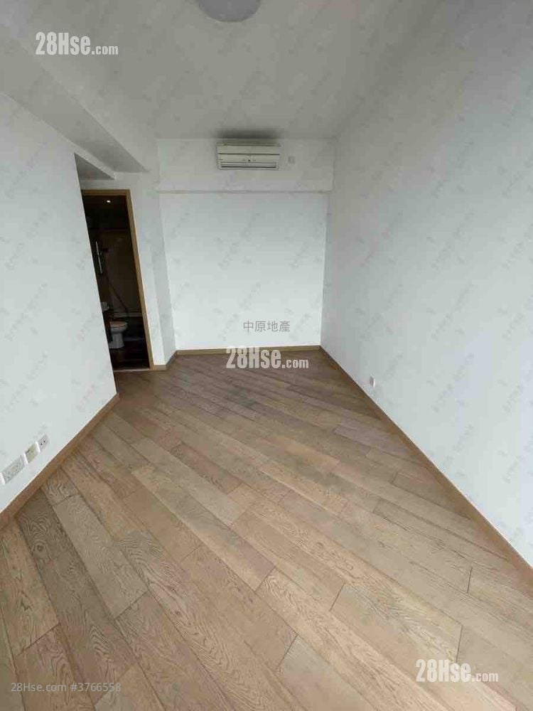 The Visionary Sell 3 Bedrooms , 2 Bathrooms 1,070 ft²