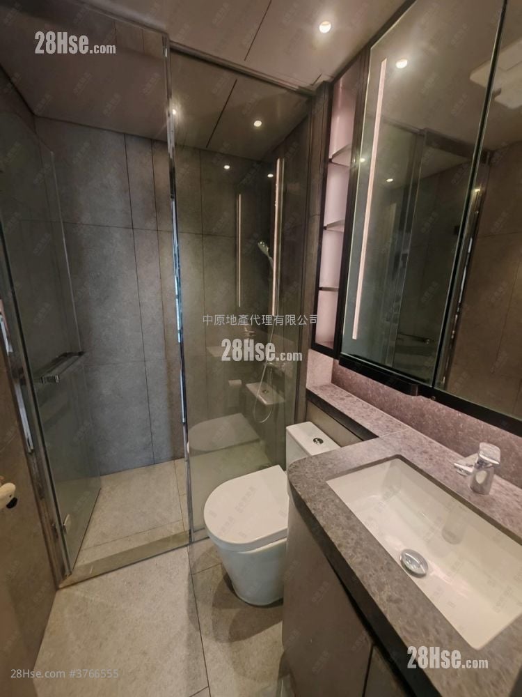 Yoho West Sell 3 Bedrooms 651 ft²