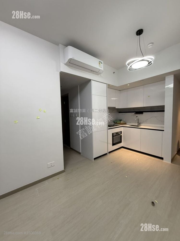 Chill Residence Rental 2 Bedrooms , 1 Bathroom 474 ft²