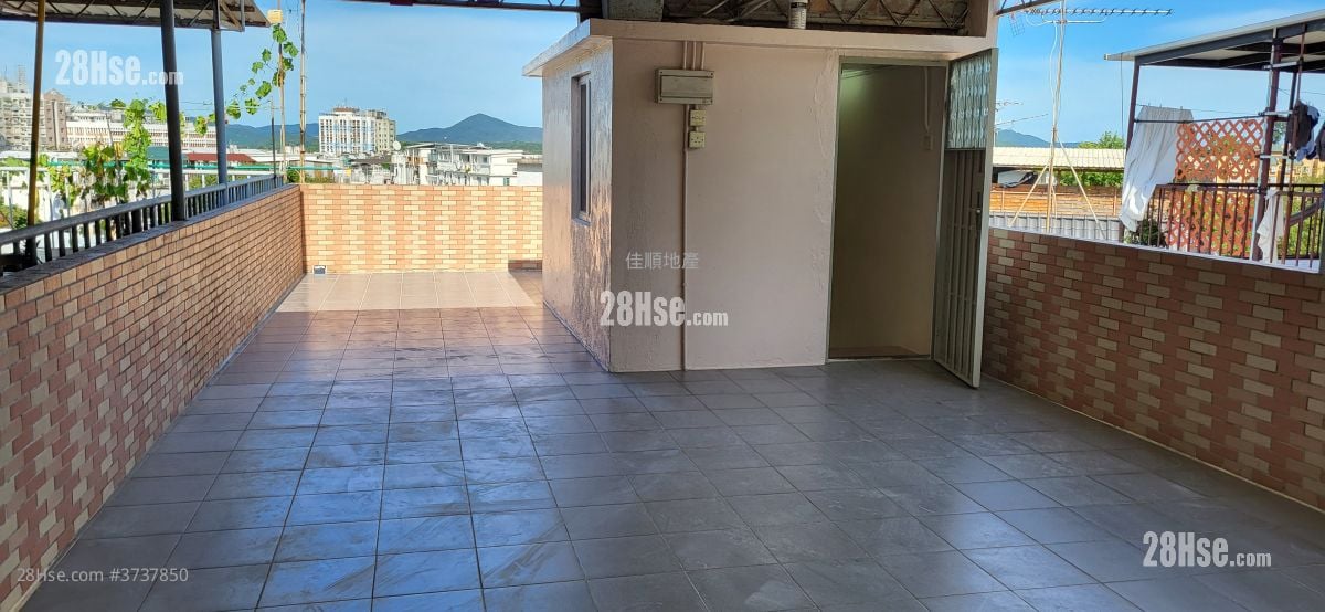 Village Rental 2 Bedrooms , 1 Bathroom