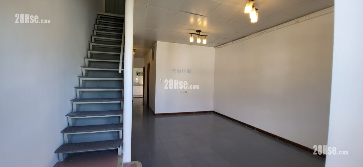 Village Rental 2 Bedrooms , 1 Bathroom