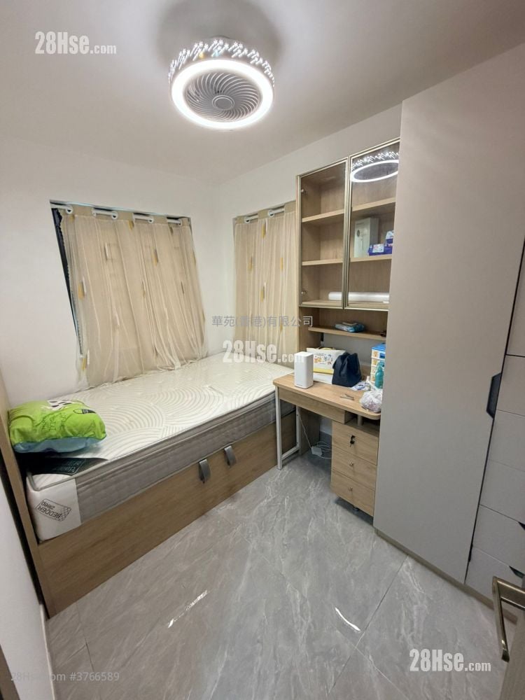 Village Sell 3 Bedrooms , 1 Bathroom 650 ft²